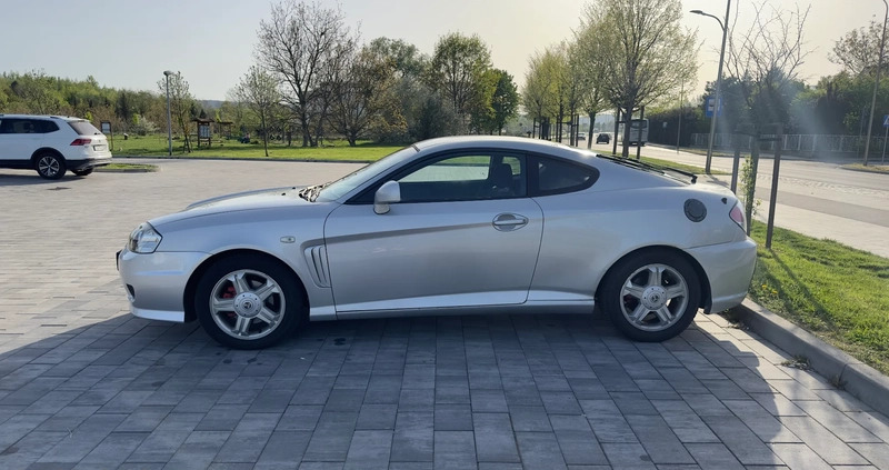 Hyundai Coupe cena 13500 przebieg: 227000, rok produkcji 2003 z Świdnica małe 137